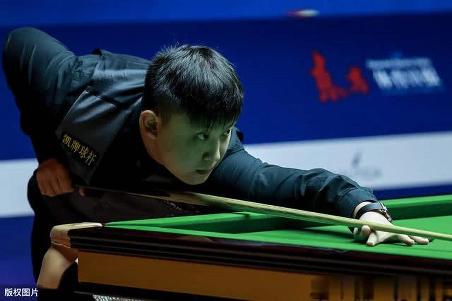 他具备相似 他具备相似