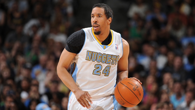 保持低失误 保持低失误